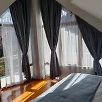 Villa Deja Vu Private Jacuzzi & Sauna, Fireplace, 3 Bedrooms, Near Bansko Razlog