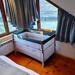 Deja Vu Private Jacuzzi & Sauna, Fireplace, 3 Bedrooms, Near Bansko