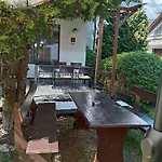 Deja Vu Private Jacuzzi & Sauna, Fireplace, 3 Bedrooms, Near Bansko *
