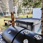 Deja Vu Private Jacuzzi & Sauna, Fireplace, 3 Bedrooms, Near Bansko Raslog